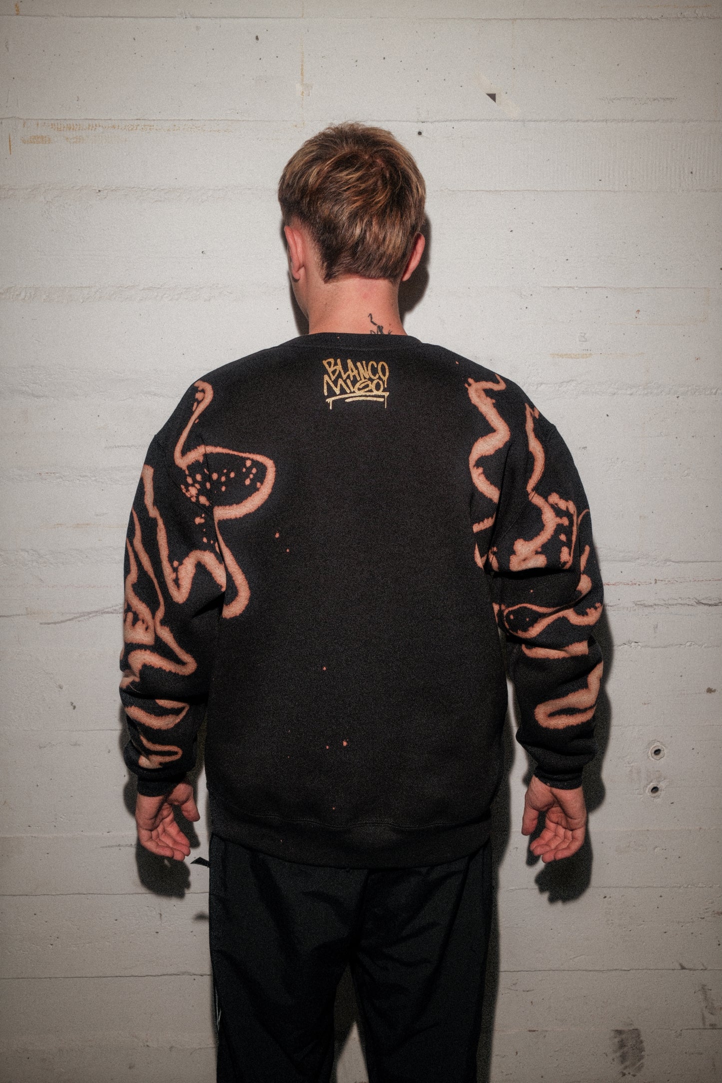 Blanco & Migo – “Cha nid angers” Sweater