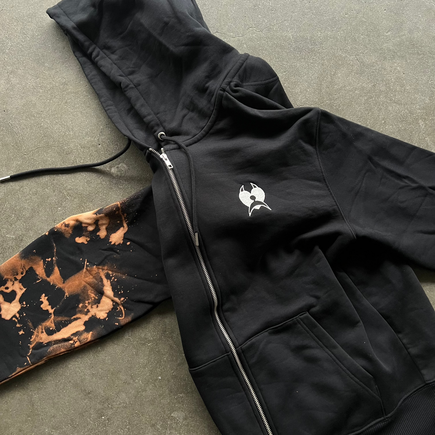 UNLOCKED 77 Tracksuit Top